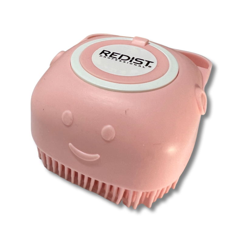 Perie din silicon cu rezervor pentru sampon si gel de dus